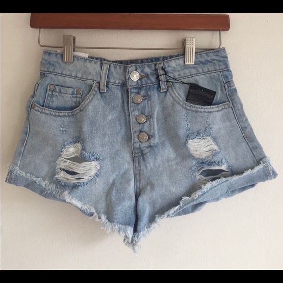Forever 21 high waisted denim shorts - Picture 1 of 2